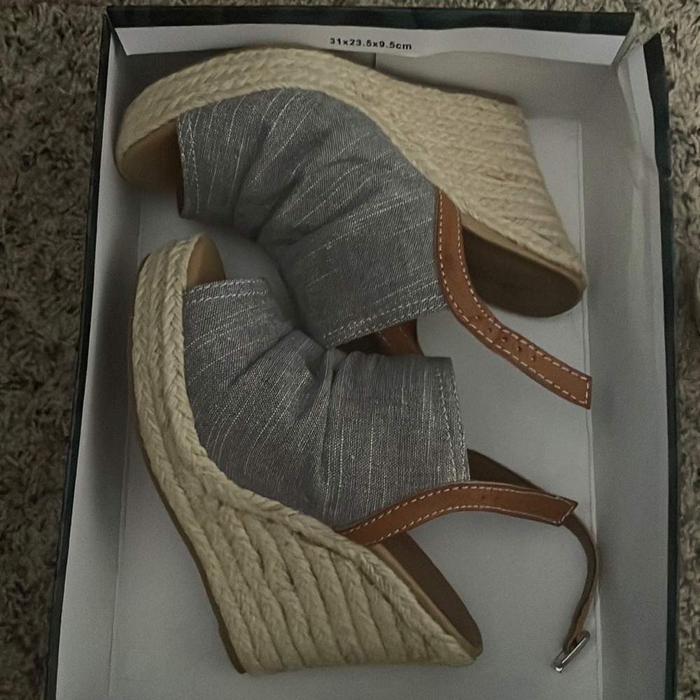 Open toe espidrille sandals